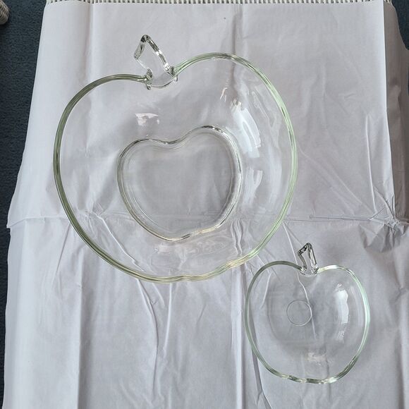 Vintage Hazel Atlas Glass Orchard Pattern Apple Glass Ware Small and Large Bowls - Picture 5 of 5